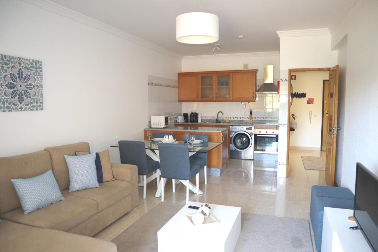 Apartamento Deolinda - Nossa Sra Da Rocha Porches  Bagian luar foto
