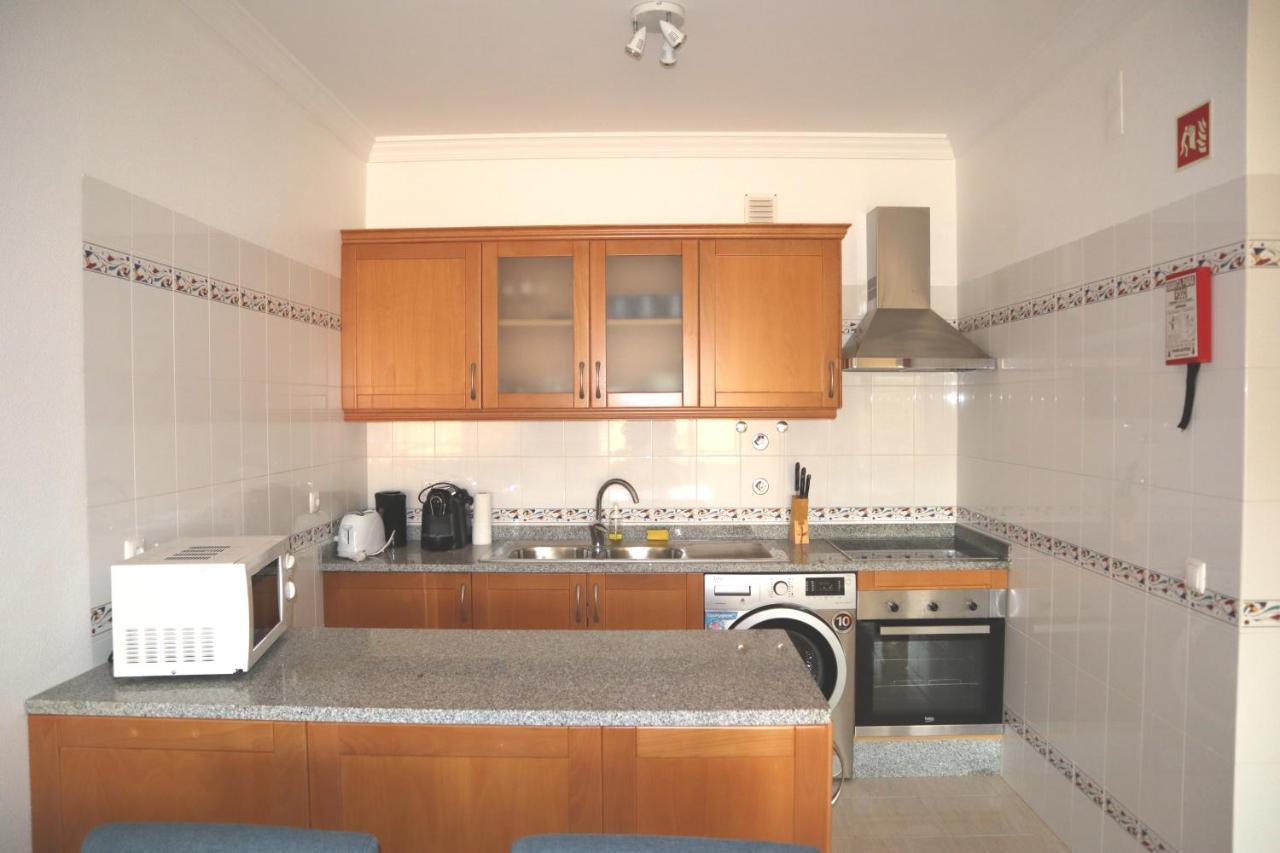 Apartamento Deolinda - Nossa Sra Da Rocha Porches  Bagian luar foto